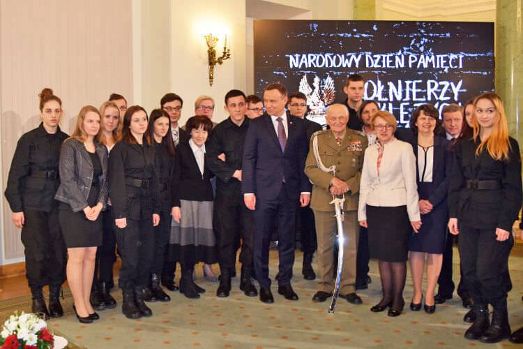 Młodzież z ZS w Pałacu Prezydenckim