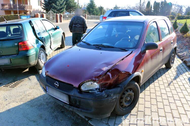 Kolizja w Potoku. Trzy rozbite samochody