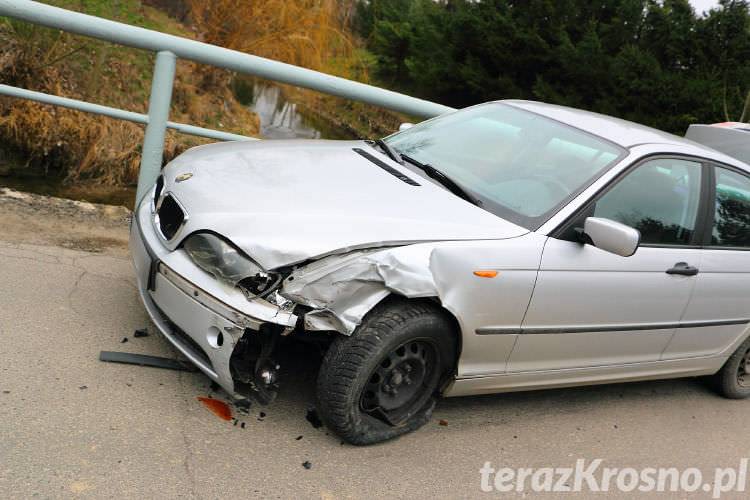 Głowienka. Za szybko na wąskiej drodze