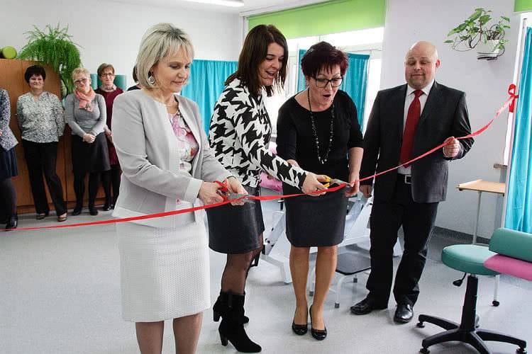 W ZSKU otwarto nową pracownię masażu