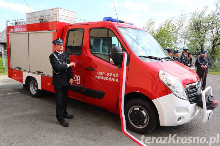 Dzień Strażaka w Komborni. Nowy samochód dla OSP
