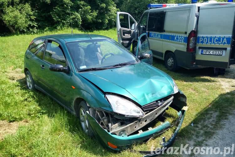 Kolizja w Zręcinie. Poszkodowany kompletnie pijany