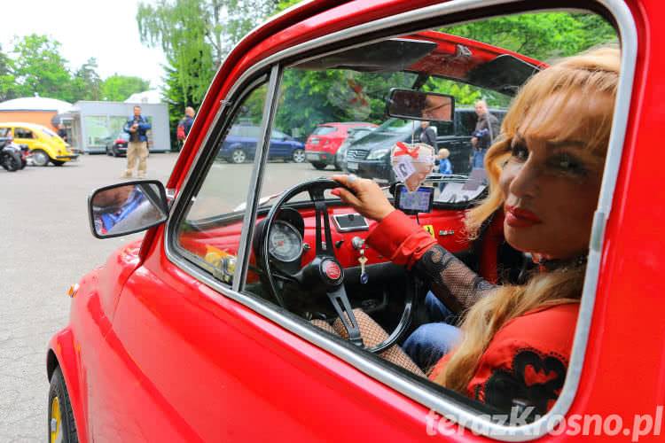 Bóbrka na trasie międzynarodowego turystycznego rajdu pojazdów zabytkowych