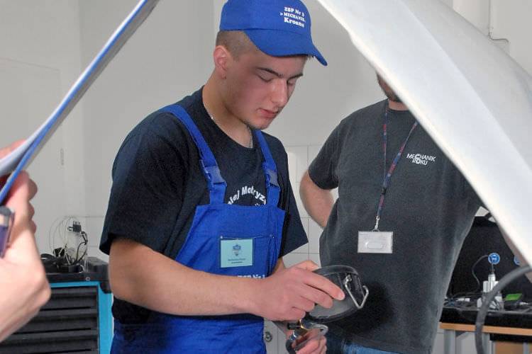 Uczeń "Mechanika" Wicemistrzem Polski XVII edycji Olimpiady Techniki Samochodowej 2016