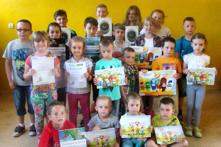 Szkoła Podstawowa w Długiem laureatem I Edycji Konkursu Ekologicznego "Edukujemy - Pomagamy"