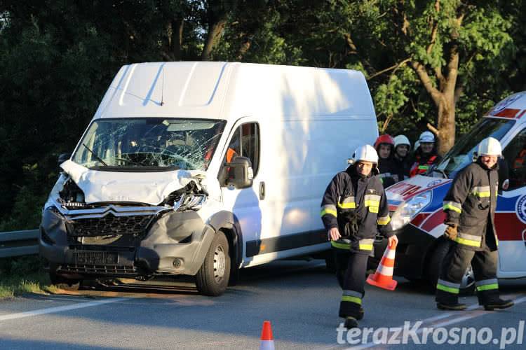 Zagapił się i wjechał w ciężarówkę