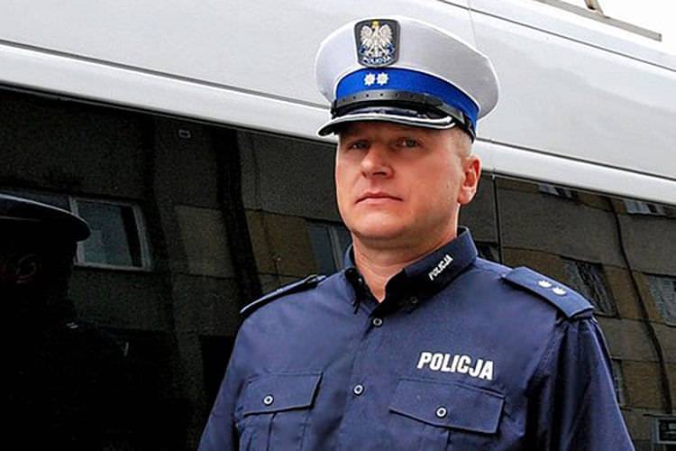 Policjant po służbie uratował życie tonącemu