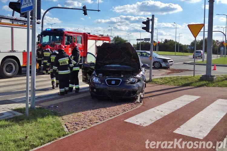 Kolizja pod Leroy Merlin. Kierowca jechał pod prąd