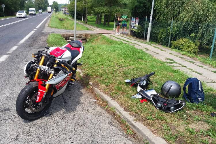 Yamaha wjechała w BMW
