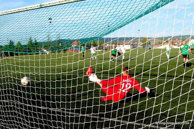 Przełęcz Dukla - Zamczysko Mrukowa 5:1 