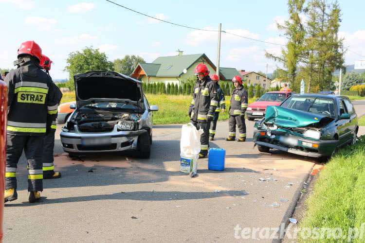 Zderzenie dwóch volkswagenów w Odrzykoniu