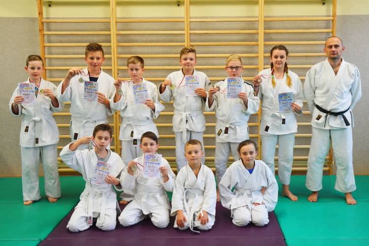 Pierwsze osiągnięcia sekcji judo UKS "Jasiołeczka"