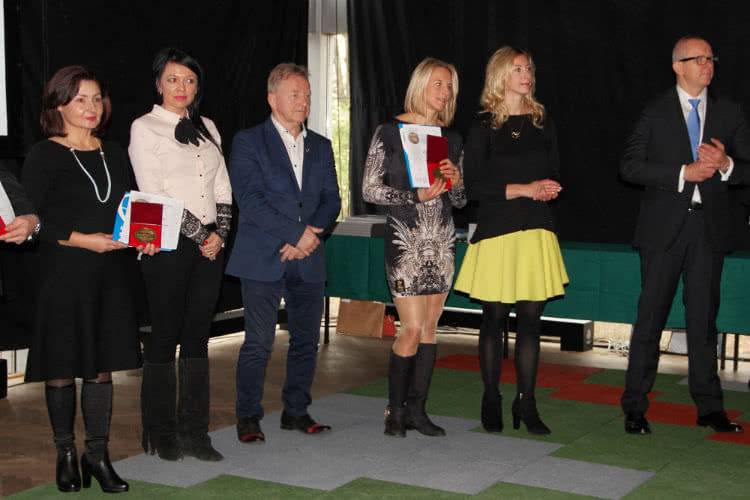 Tytuł "Inwestor na Medal" dla Gminy Jedlicze i Burmistrz Jolanty Urbanik