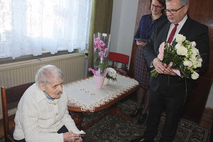 100 urodziny pani Ludwiki Kwiatkowskiej z Korczyny