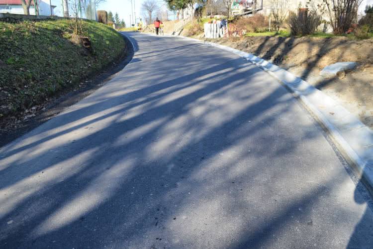 Remont drogi Szczepańcowa - Głowienka dobiegł końca