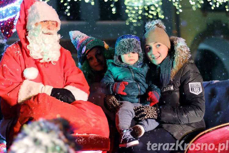 Krosno. Mikołaj przyjechał na rynek