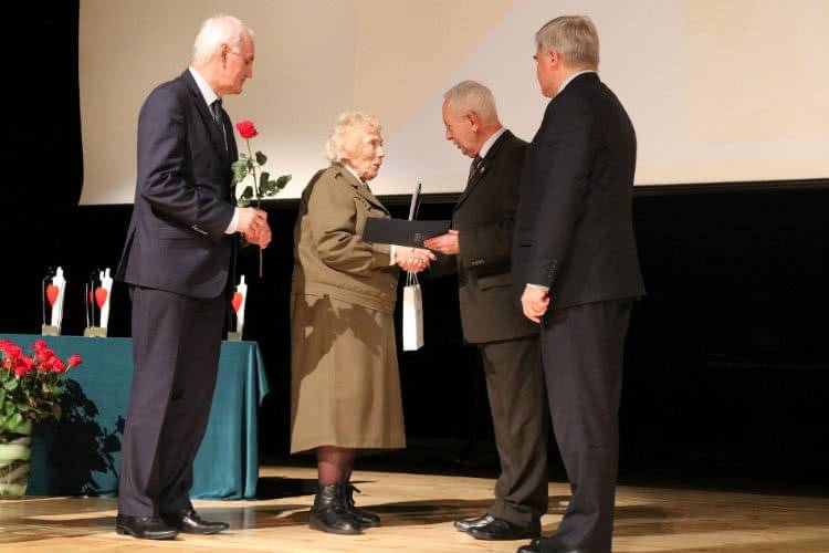 Gala "Zasłużony dla Wolontariatu 2016" w Krośnie