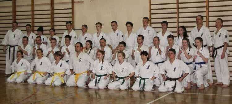 Podsumowanie startów zawodników Krośnieńskiego Klubu Kyokushin Karate w 2016 roku