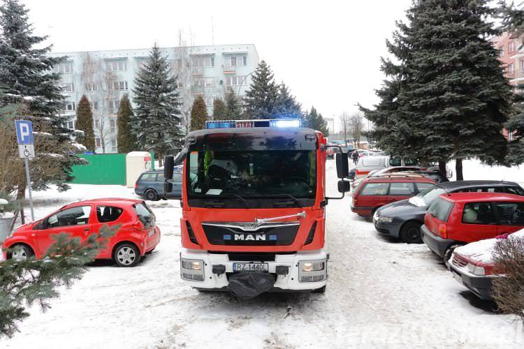 Krosno. Przypalony garnek postawił na baczność strażaków