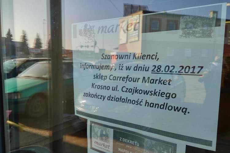 Carrefour zamyka sklep w Krośnie