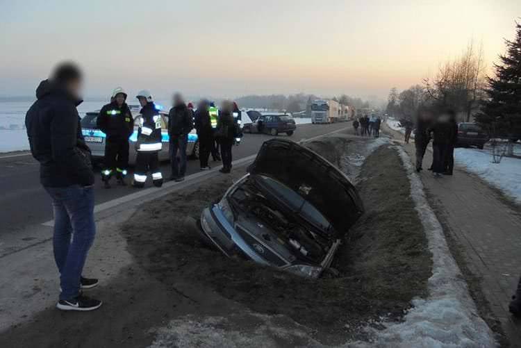 Wypadek w Jabłonicy Polskiej, zablokowana DK19
