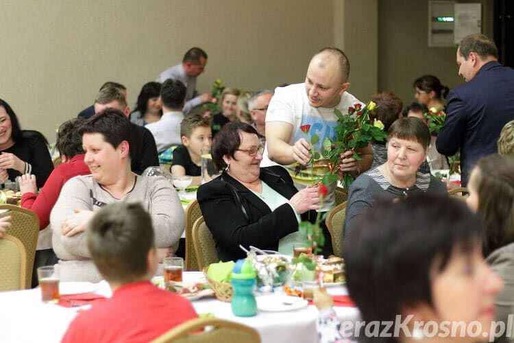 Dzień Kobiet w Żeglcach w wesołej atmosferze