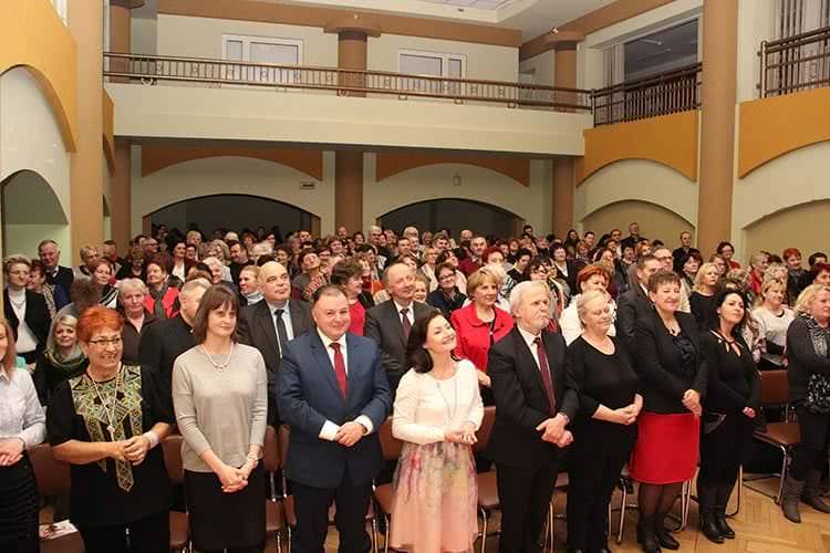 Trzej Tenorzy wystąpili z okazji Dnia Kobiet w Jedliczu