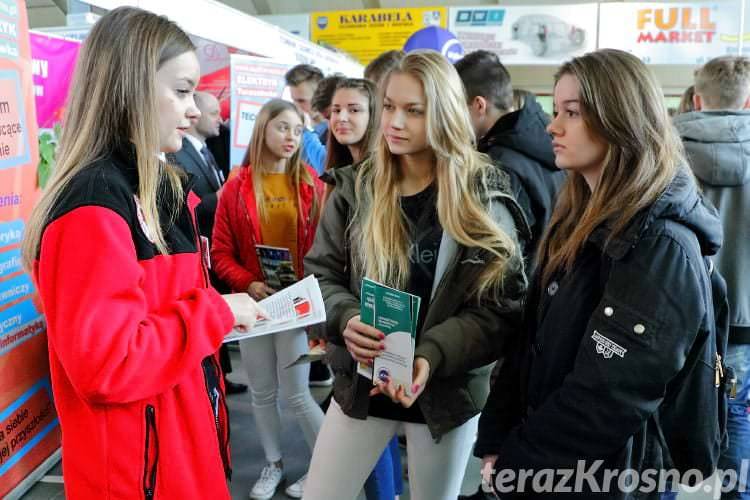 Setki gimnazjalistów na Targach Edukacyjnych