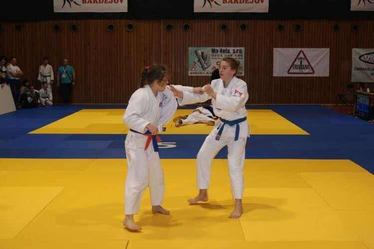 Pięć medali dla UKS 15 Krosno na Słowacji