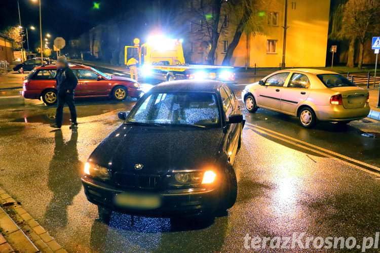 Kolizja na skrzyżowaniu. Zignorował znak STOP