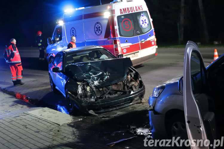 Czołowe zderzenie w Świerzowej Polskiej