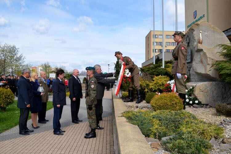 Powiatowe obchody 77. Rocznicy Zbrodni Katyńskiej oraz 7. Rocznicy Tragedii Smoleńskiej