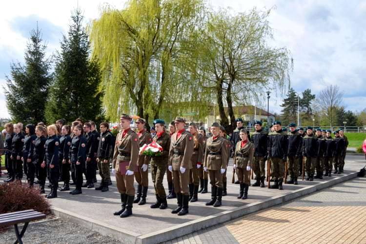 Powiatowe obchody 77. Rocznicy Zbrodni Katyńskiej oraz 7. Rocznicy Tragedii Smoleńskiej