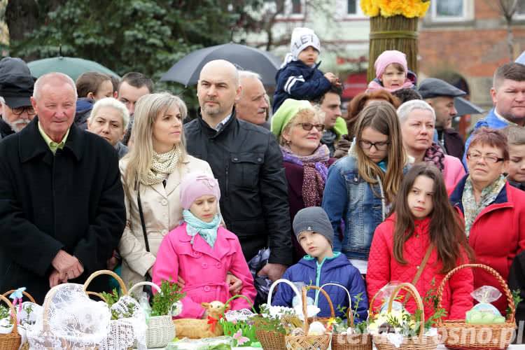 Krosno. Wspólne święcenie pokarmów na Rynku