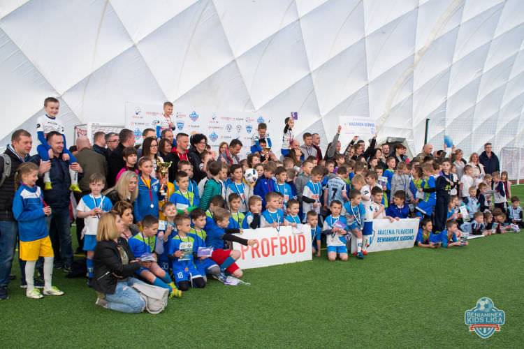 W Krośnie rozegrano fazę finałową w "Beniaminek Kids Lidze"