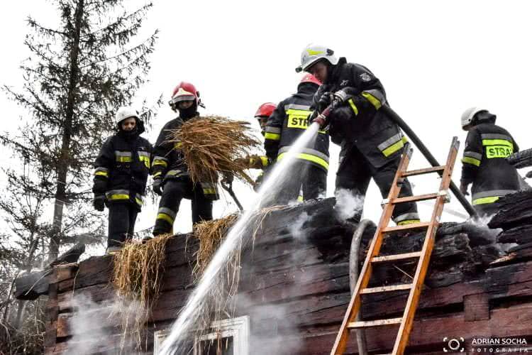 Tragiczny pożar w Cergowej. Jedna osoba nie żyje