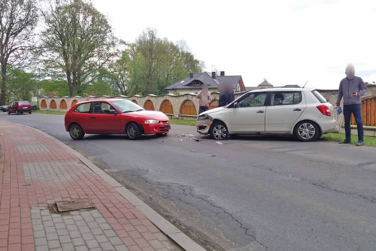 Zderzenie przy Parku Leśnym Dębina 