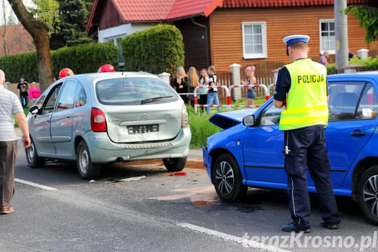 Zderzenie trzech samochodów w Miejscu Piastowym