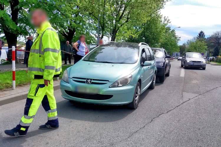 Poniedziałkowa kolizja przy targowisku
