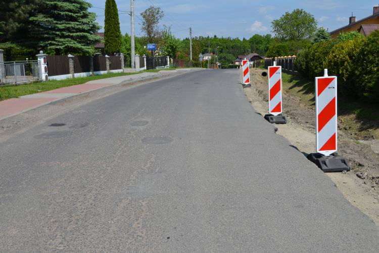 Przebudowa drogi w Targowiskach i Wróbliku Królewskim przebiega zgodnie z planem