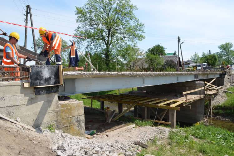 Przebudowa drogi w Targowiskach i Wróbliku Królewskim przebiega zgodnie z planem