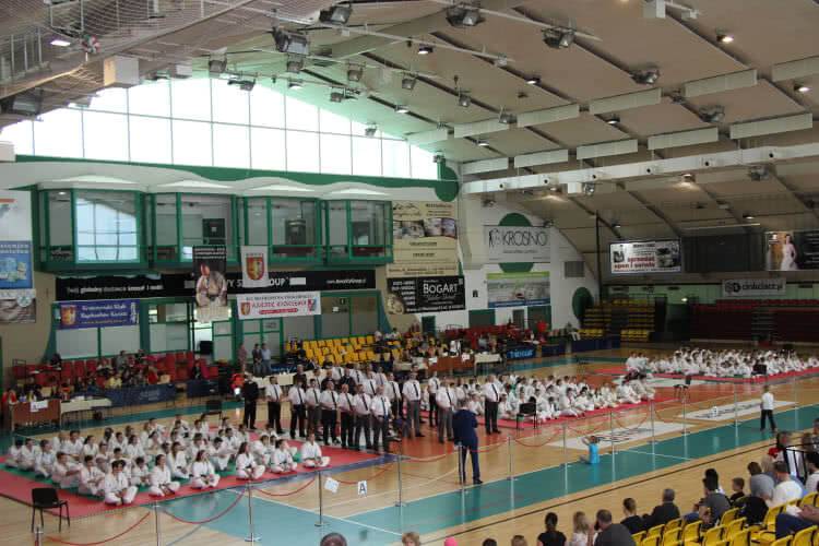 33 puchary dla KK Kyokushin Karate