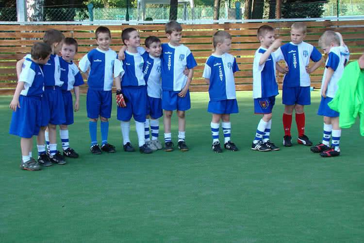 Beniaminek świętuje 10-lecie