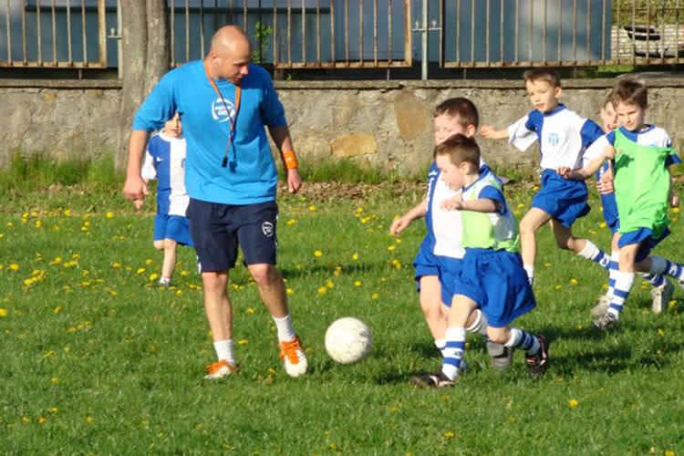 Beniaminek świętuje 10-lecie