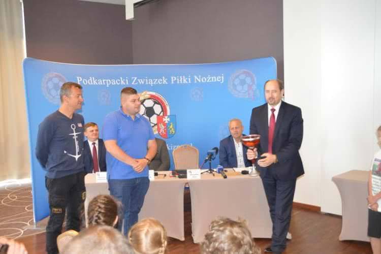 Nagroda dla Beniaminka za sukces w Warszawie