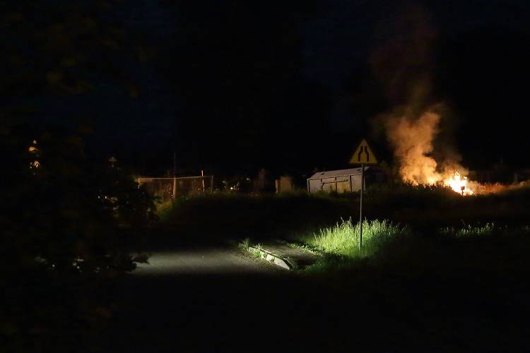 Zręcin. Plaga podpaleń na cmentarzu