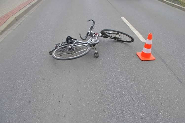 Rowerzystka potrącona na Korczyńskiej