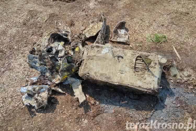 Fragmenty samolotu Messerschmitt w Świerzowej Polskiej