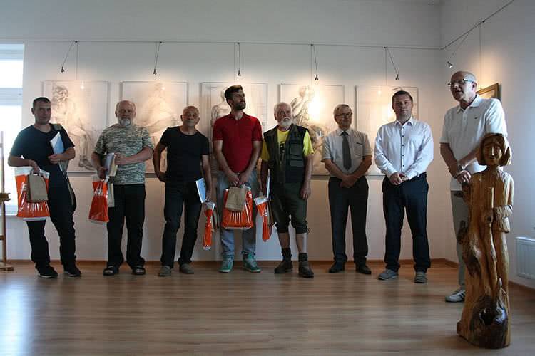 Polsko - Słowacki Plener Rzeźbiarski odbył się w Korczynie