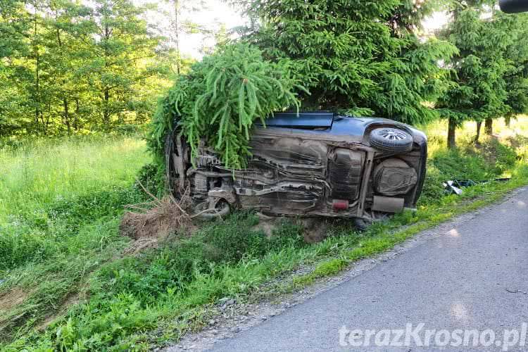Tragiczny wypadek w Komborni. Nie żyje pasażer forda